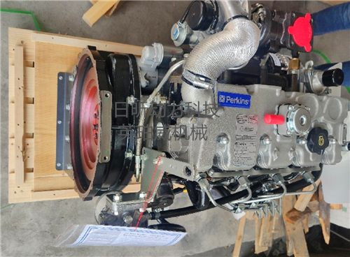 珀金斯404D-22T发动机:动力之源的卓越表现