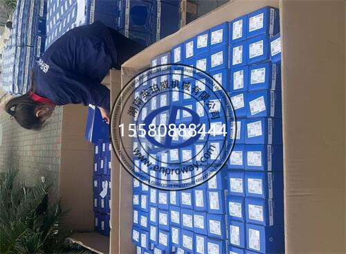 力士德21t液压挖掘机的动力心脏——珀金斯1106D发动机全解析