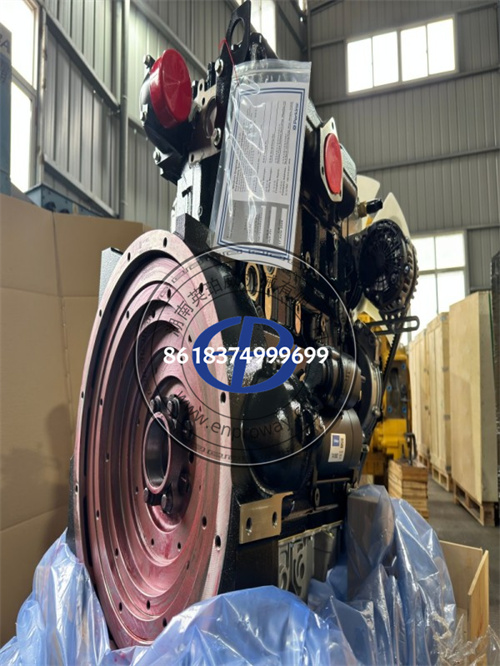 珀金斯 1104D-44TA：55.9Kw 强劲动力，2200RPM 高效运转