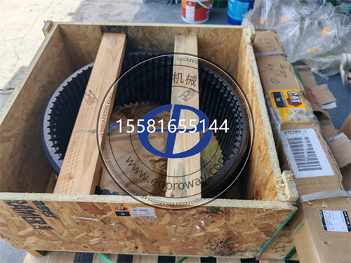 卡特彼勒D10履带拖拉机的“心脏齿轮”：9P-3555探秘