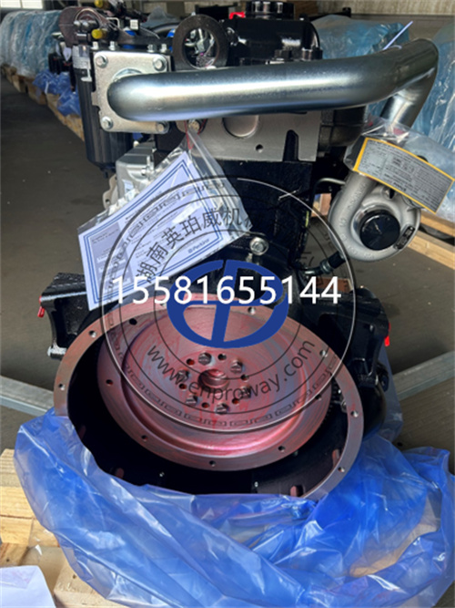 工业“心脏”对决：帕金斯1104D-44T与卡特彼勒C4.4