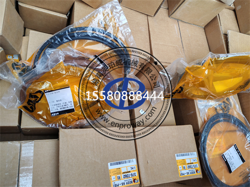 卡特挖掘机C4.4柴油机：维修保养与配件服务全解析