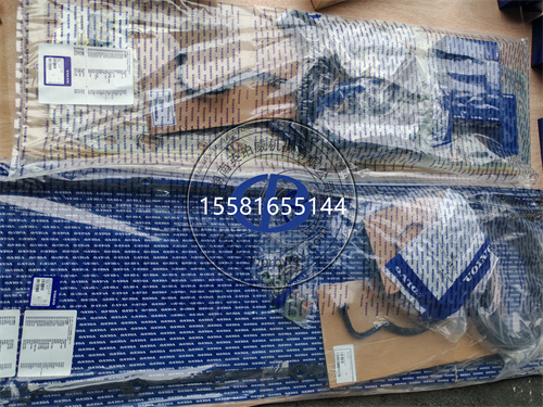 沃尔沃遍达发动机修包：上修包22353228与下修包22353229