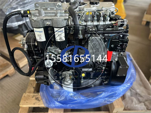 帕金斯1104D-E44TA发动机C4.4:96.5KW强劲动力+重型PTO加持