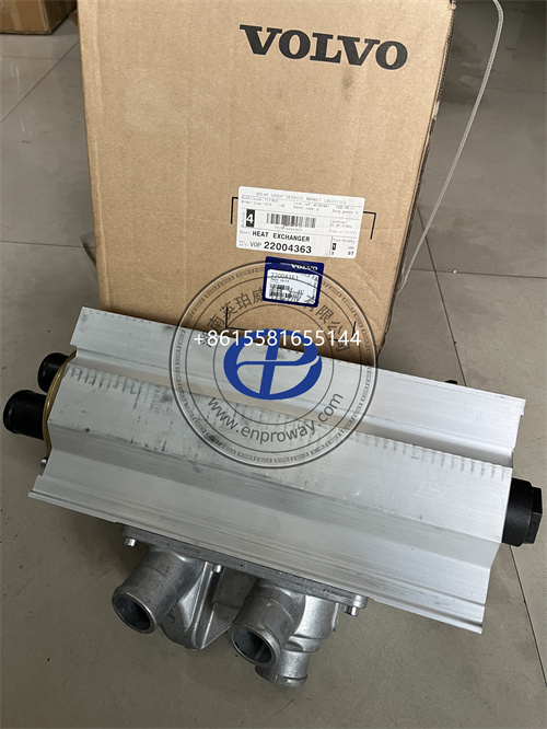 沃尔沃遍达D4-260发动机热交换器22437222/23042274