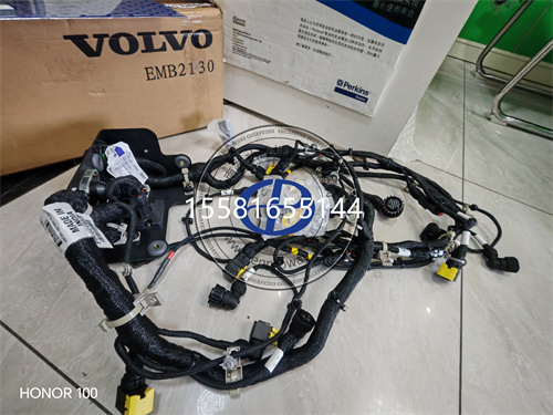VOLVO沃尔沃遍达发动机23521937线束
