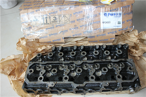 Perkins珀金斯1506A柴油发动机T400741汽缸盖